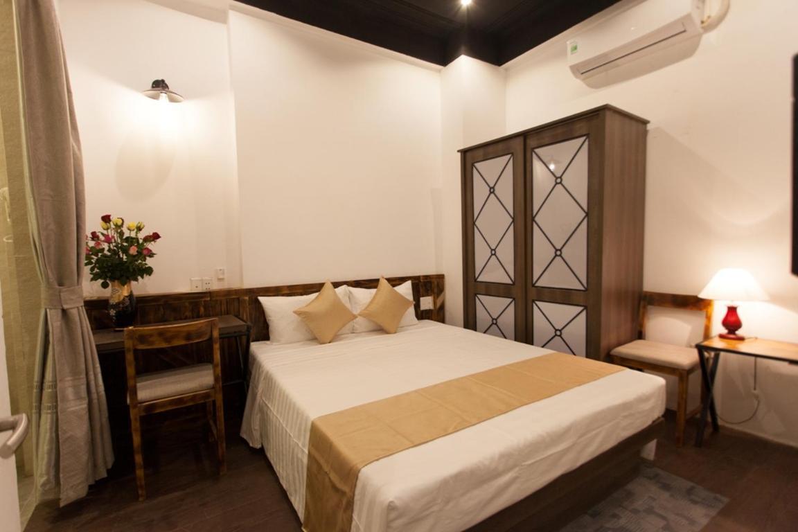 Luxury Backpakers Hotel Hanoi Exterior photo