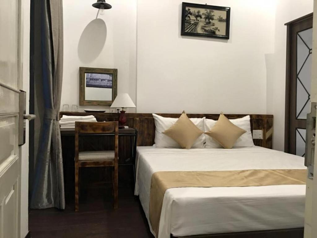 Luxury Backpakers Hotel Hanoi Exterior photo